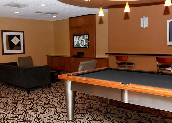 Execustay At Grand Plaza 4*